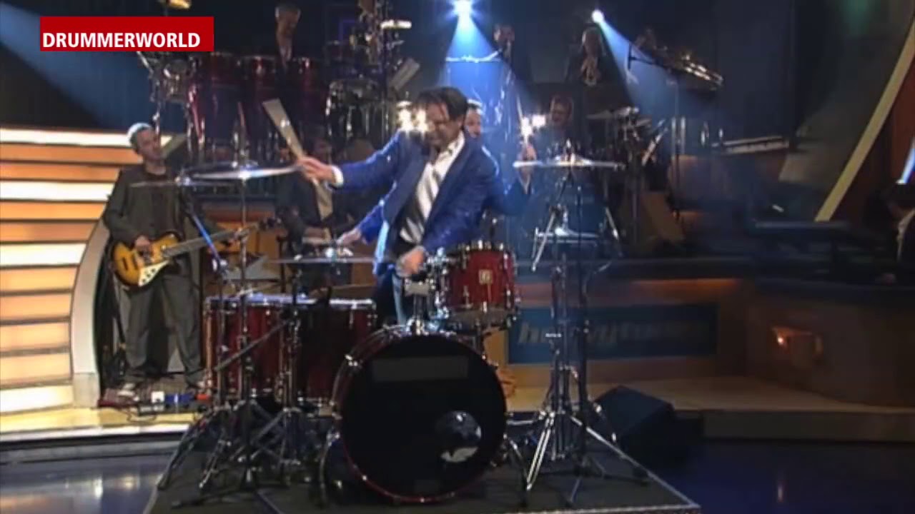 Steve Moore “The Mad Drummer” Wipeout (Drummerworld) Abismo